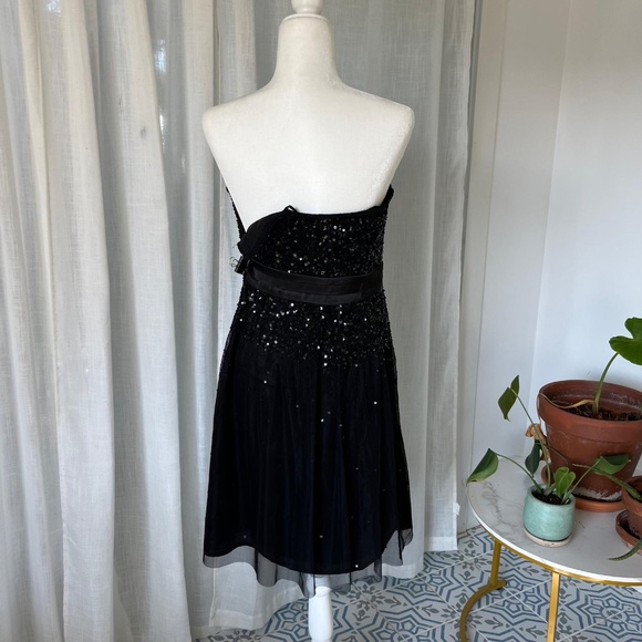 ADRIANNA PAPELL BLACK SEQUIN STRAPLESS COCKTAIL DRESS – P6 - Picture 3 of 8